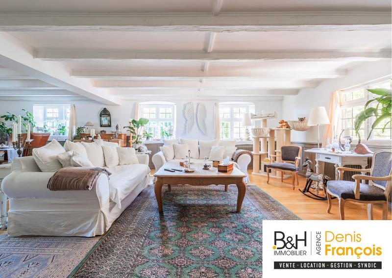 Maison ancienne - 444 m² - 10 pièces