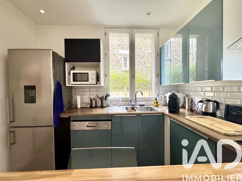 Maison - 94 m² - 5 pièces