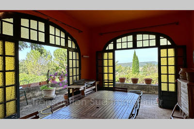 Maison - 231 m² - 8 pièces