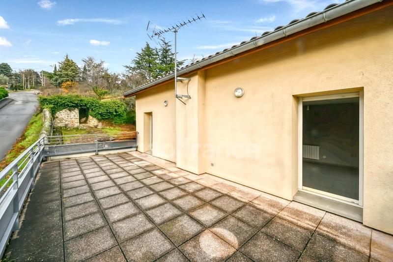 Maison - 98 m² - 6 pièces