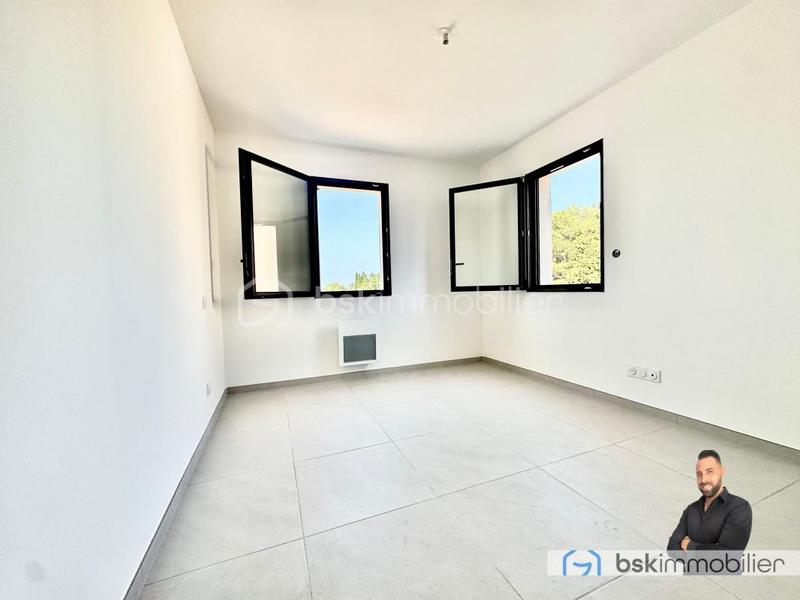 Villa - 111 m² - 5 pièces