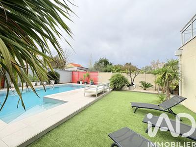 Maison - 193 m² - 7 pièces