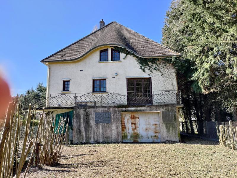 Maison - 211 m² - 4 pièces