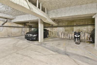 Parking - 11 m²