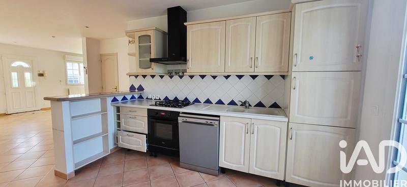 Maison - 93 m² - 4 pièces