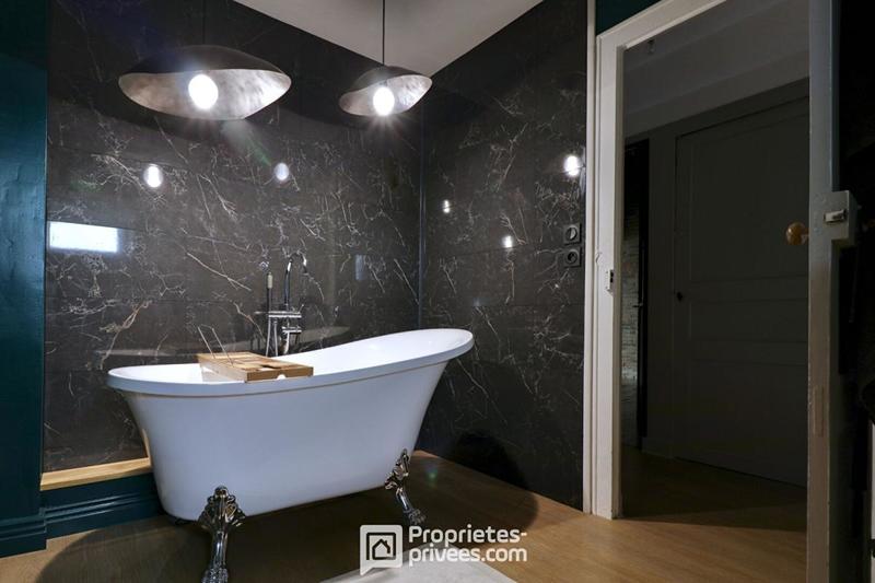 Maison - 179 m² - 8 pièces