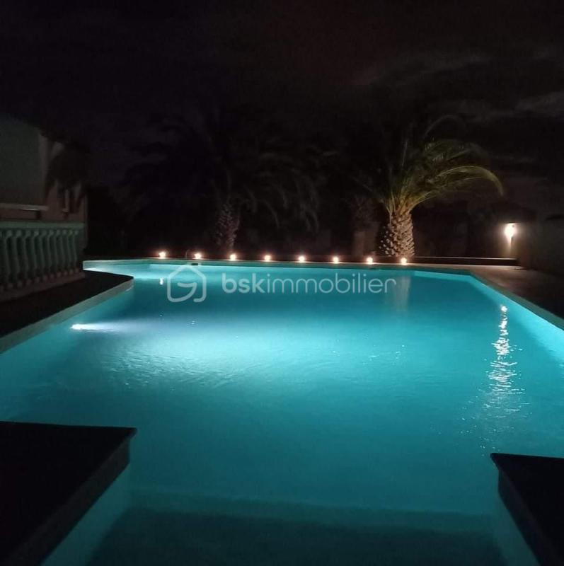 Villa - 180 m² - 4 pièces