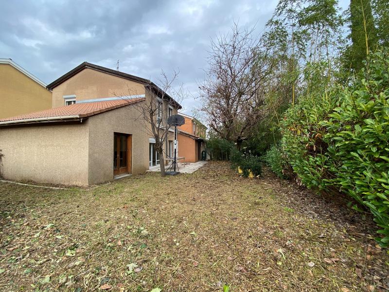 Maison traditionnelle - 108 m² - 5 pièces