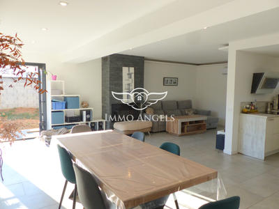 Maison traditionnelle - 130 m² - 5 pièces