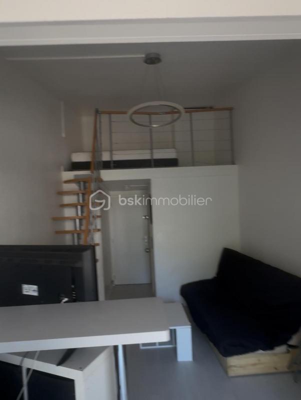 Studio - 18 m² - 1 pièce