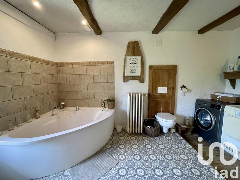 Maison - 200 m² - 6 pièces