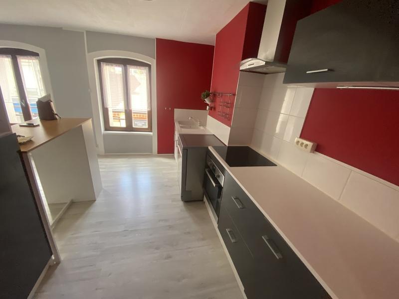 Appartement - 80 m² - 4 pièces