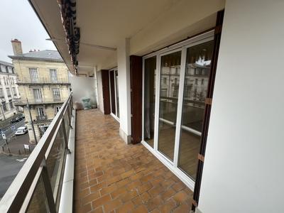Appartement - 64 m² - 2 pièces