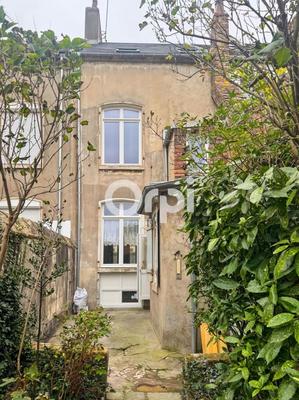 Maison de ville - 110 m² - 5 pièces