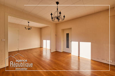 Maison - 154 m² - 7 pièces