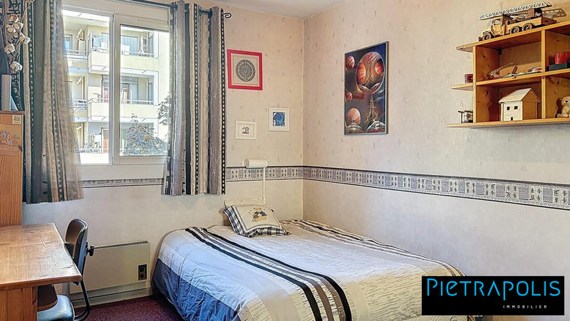 Appartement - 88 m² - 4 pièces