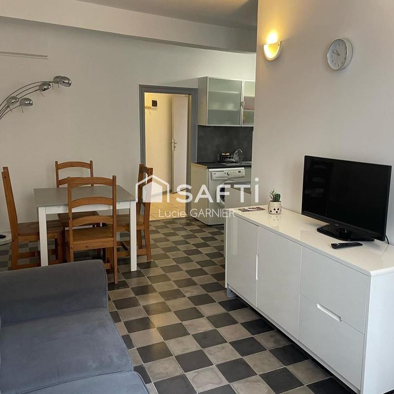 Maison - 300 m² - 13 pièces