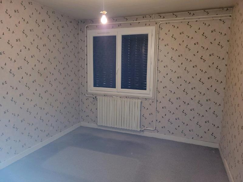 Maison - 200 m² - 14 pièces