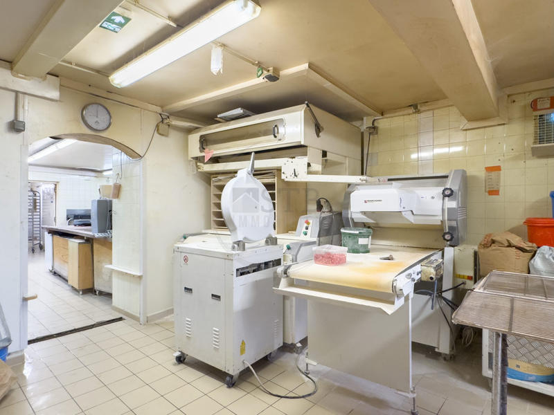 Fonds de commerce - 350 m²