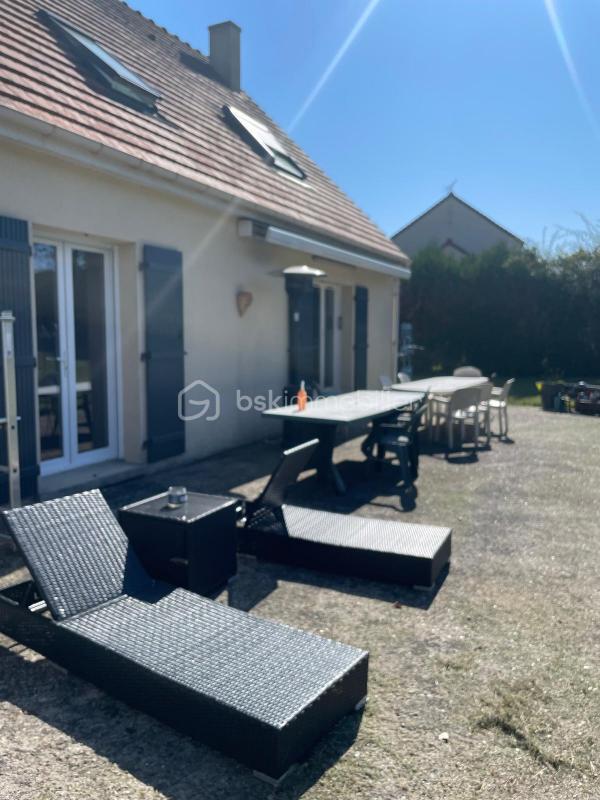 Maison - 147 m² - 6 pièces