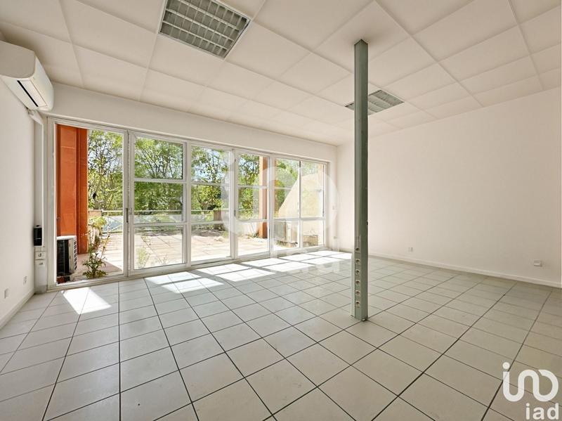 Local commercial - 296 m² - 5 pièces