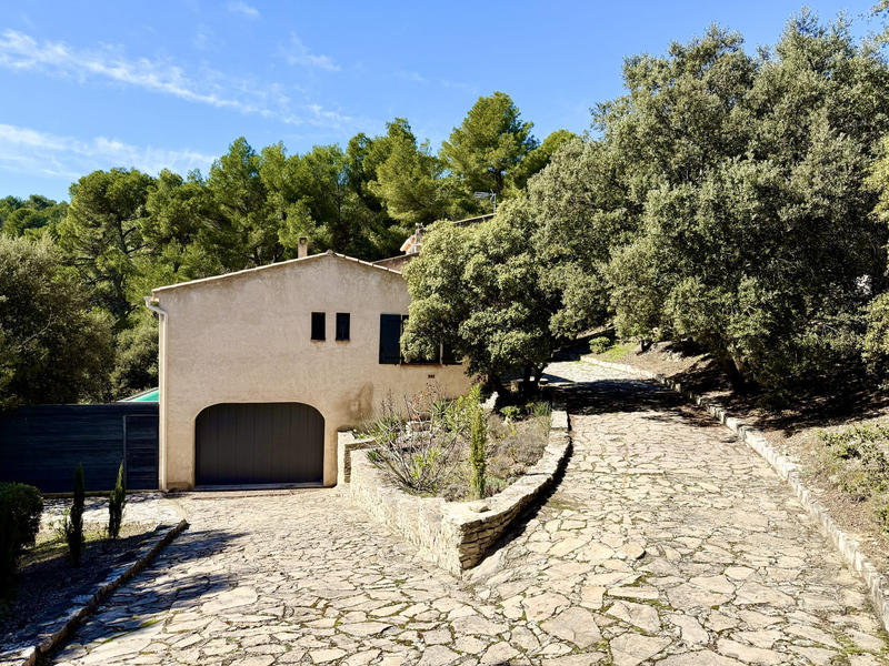 Villa - 168 m² - 5 pièces