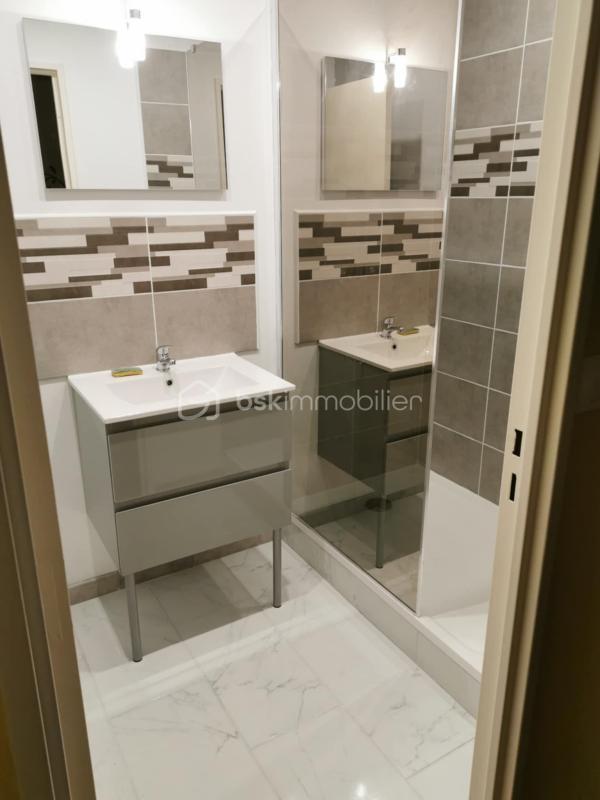 Maison - 84 m² - 4 pièces