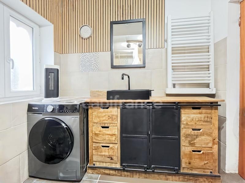 Appartement ancien - 89 m² - 4 pièces