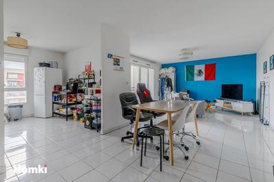 Appartement - 91 m² - 5 pièces