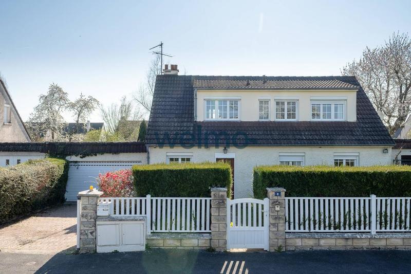 Maison - 140 m² - 6 pièces