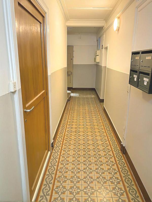 Immeuble - 225 m² - 18 pièces