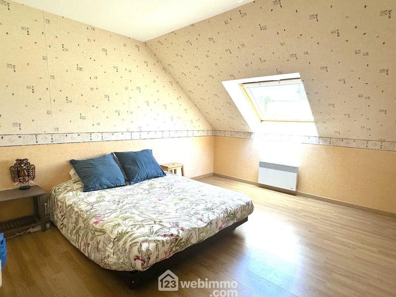 Maison - 186 m² - 7 pièces