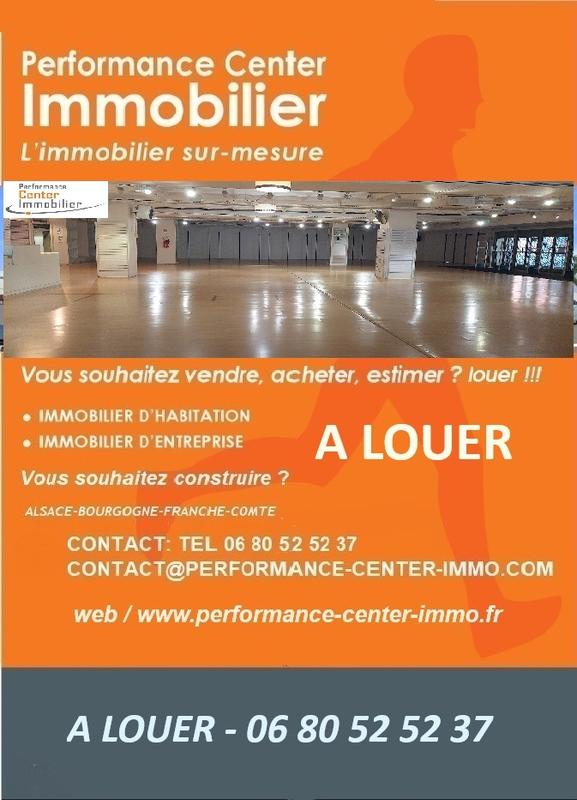 Local commercial - 1 500 m²