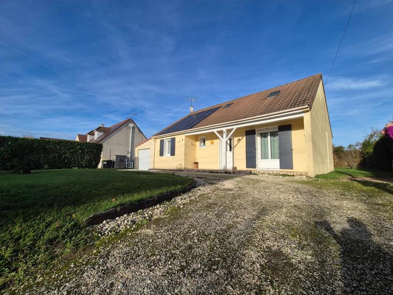 Maison - 108 m² - 4 pièces