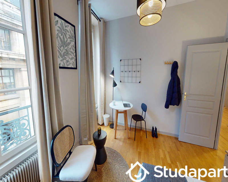 Chambre - 50 m² - 1 pièce