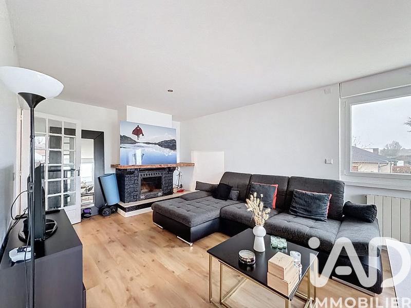 Maison - 200 m² - 7 pièces