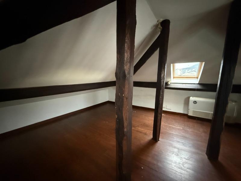 Appartement - 87 m² - 3 pièces