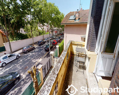 Chambre - 170 m² - 1 pièce