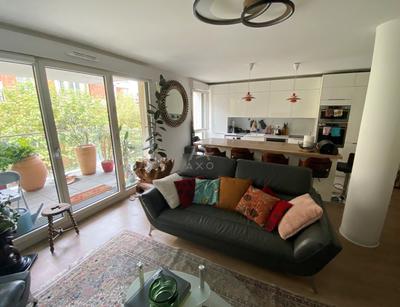 Appartement - 85 m² - 4 pièces