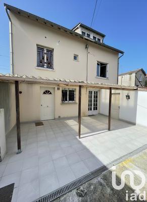 Maison - 118 m² - 6 pièces