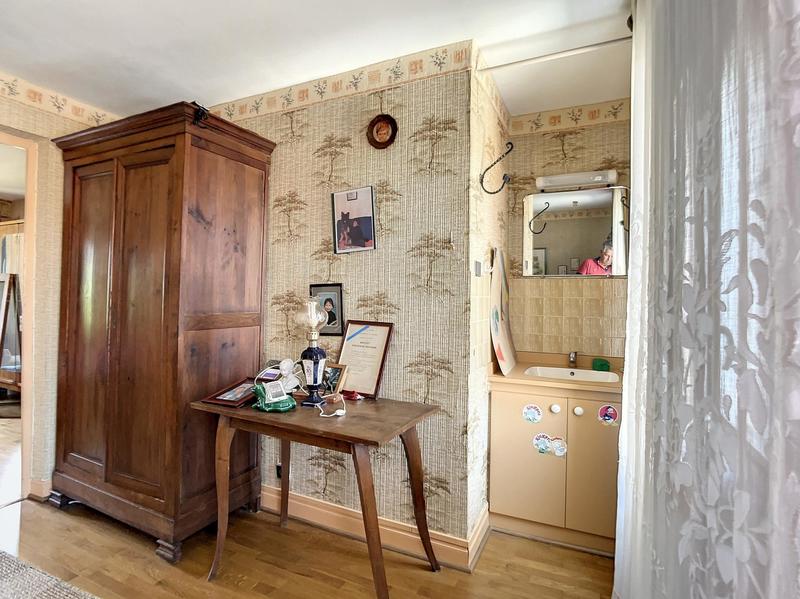 Maison - 98 m² - 5 pièces