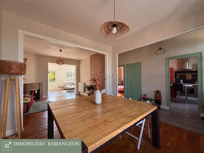 Maison - 111 m² - 6 pièces