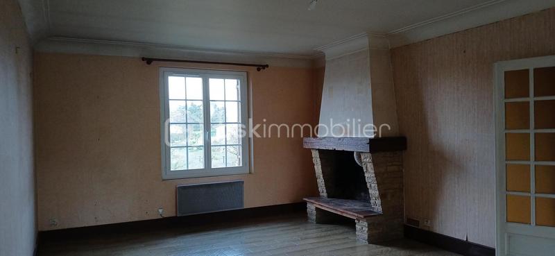 Maison traditionnelle - 130 m² - 8 pièces