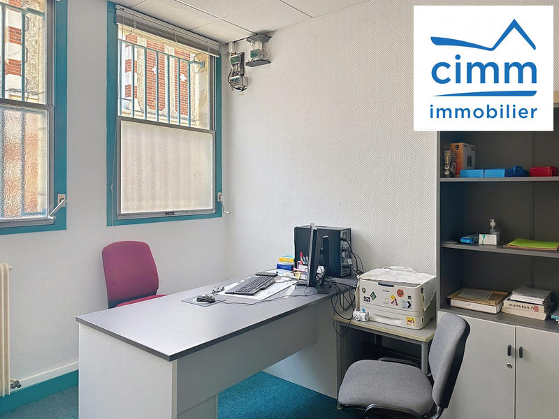 Bureau - 79 m² - 2 pièces