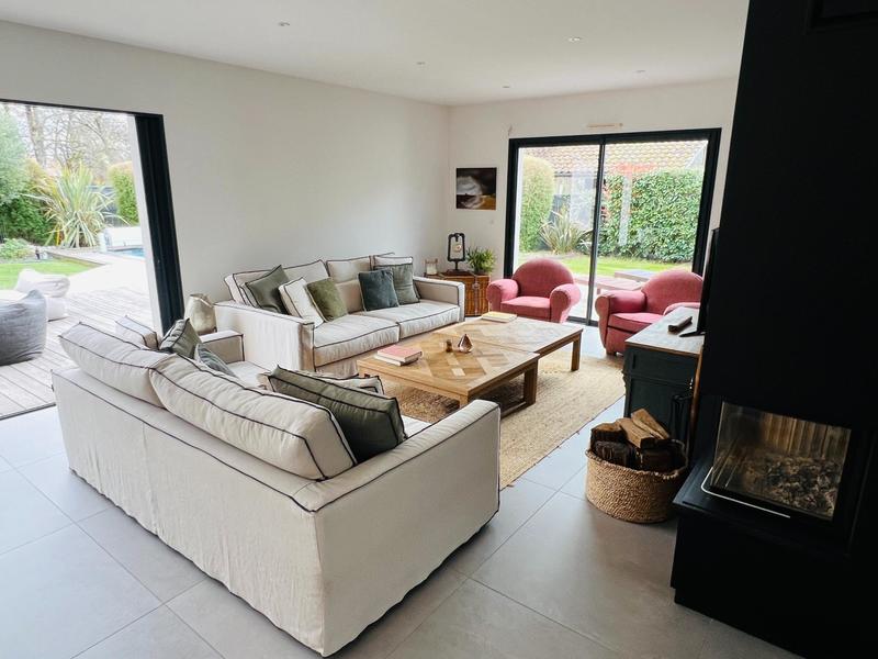 Maison - 165 m² - 5 pièces