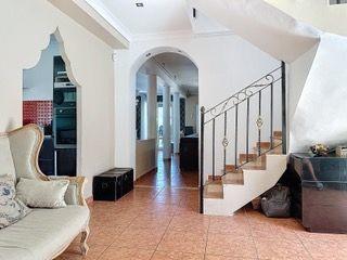 Villa - 176 m² - 6 pièces