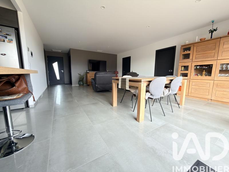 Maison - 105 m² - 4 pièces