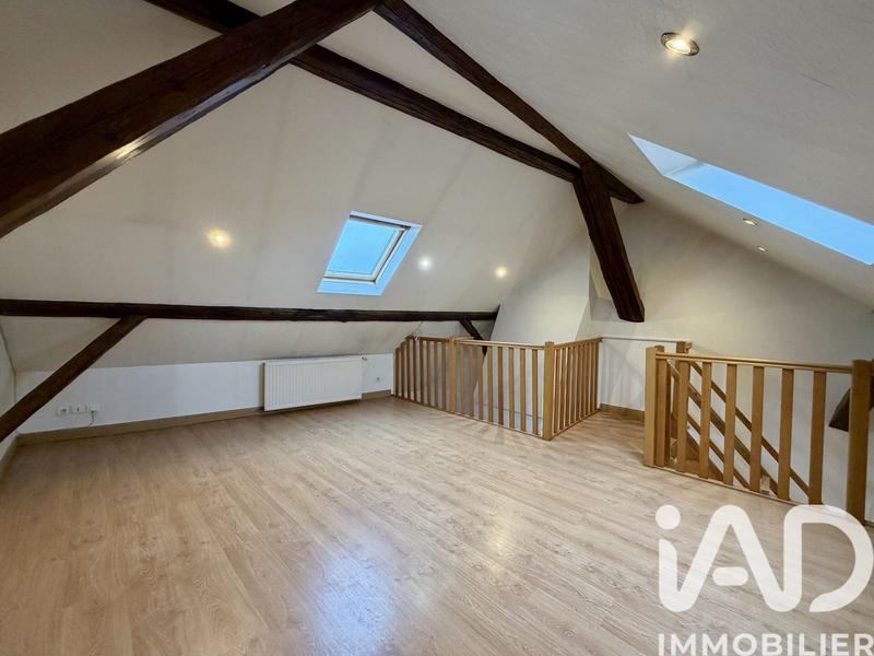 Maison - 177 m² - 6 pièces