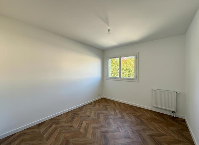 Appartement - 83 m² - 4 pièces