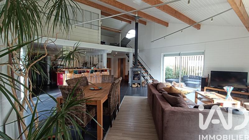 Maison - 168 m² - 4 pièces